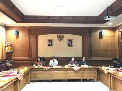 sosialisasi peraturan daerah provinsi bali nomor 5 tahun 2016 tentang pramuwisata